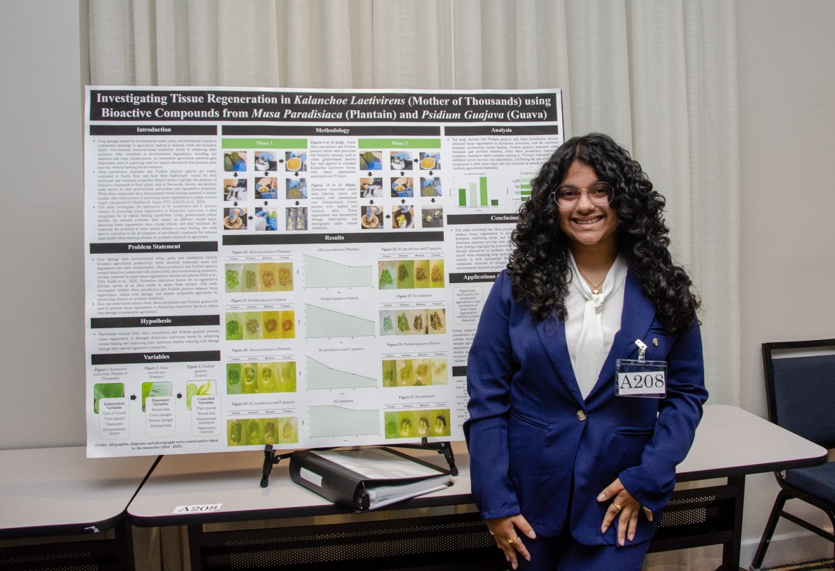 Paola presentando su proyecto